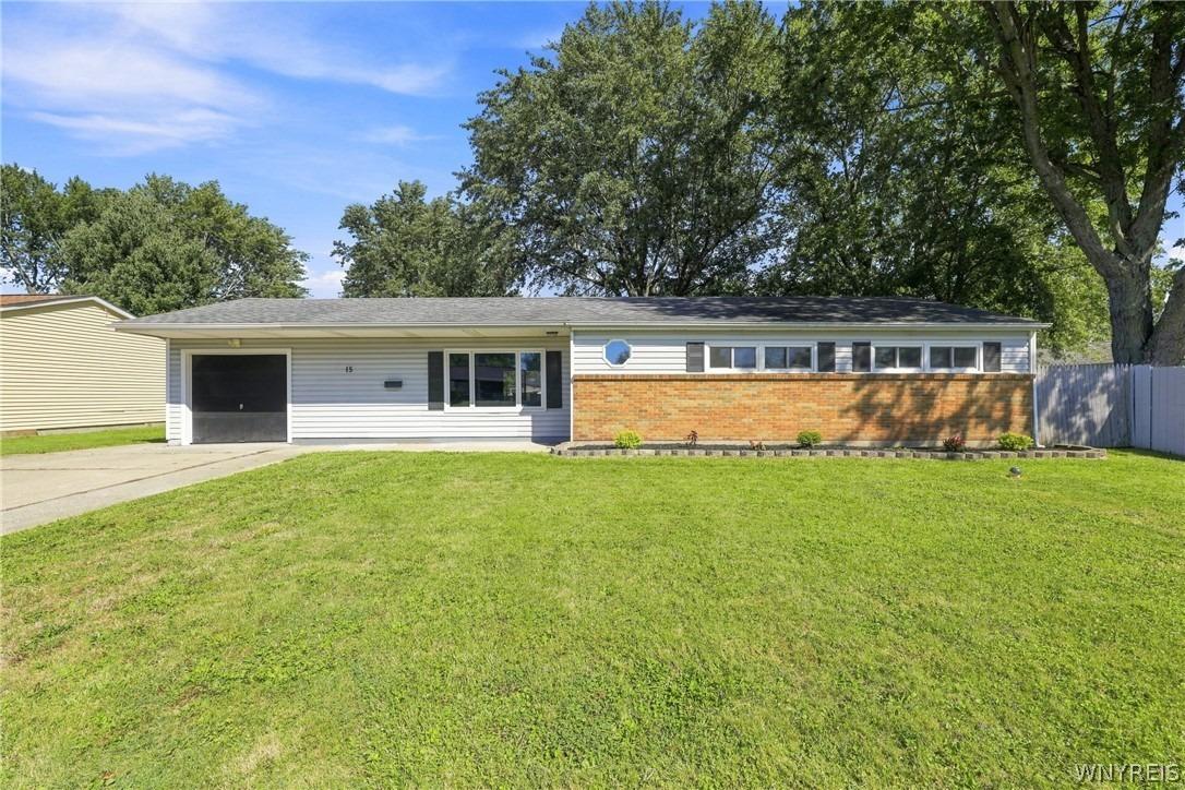 Alys Dr E, Depew, NY 14043