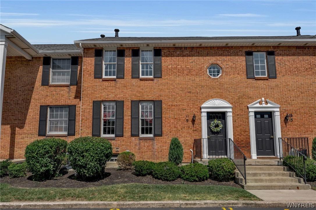 Tralee Ter, East Amherst, NY 14051