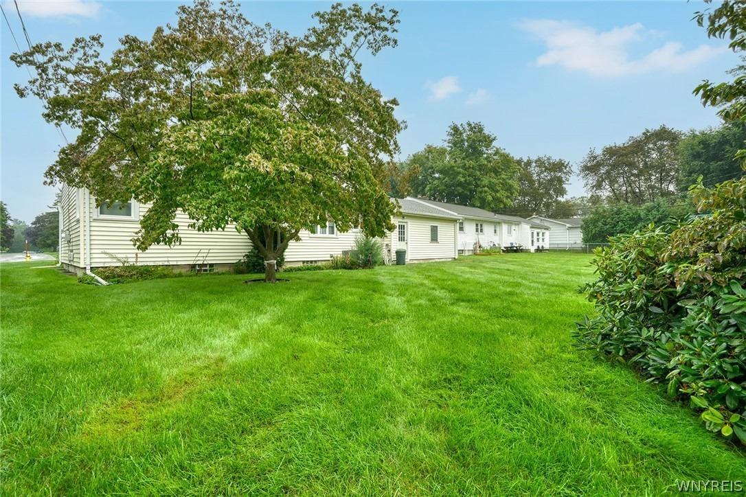 Noridge Dr, Rochester, NY 14622