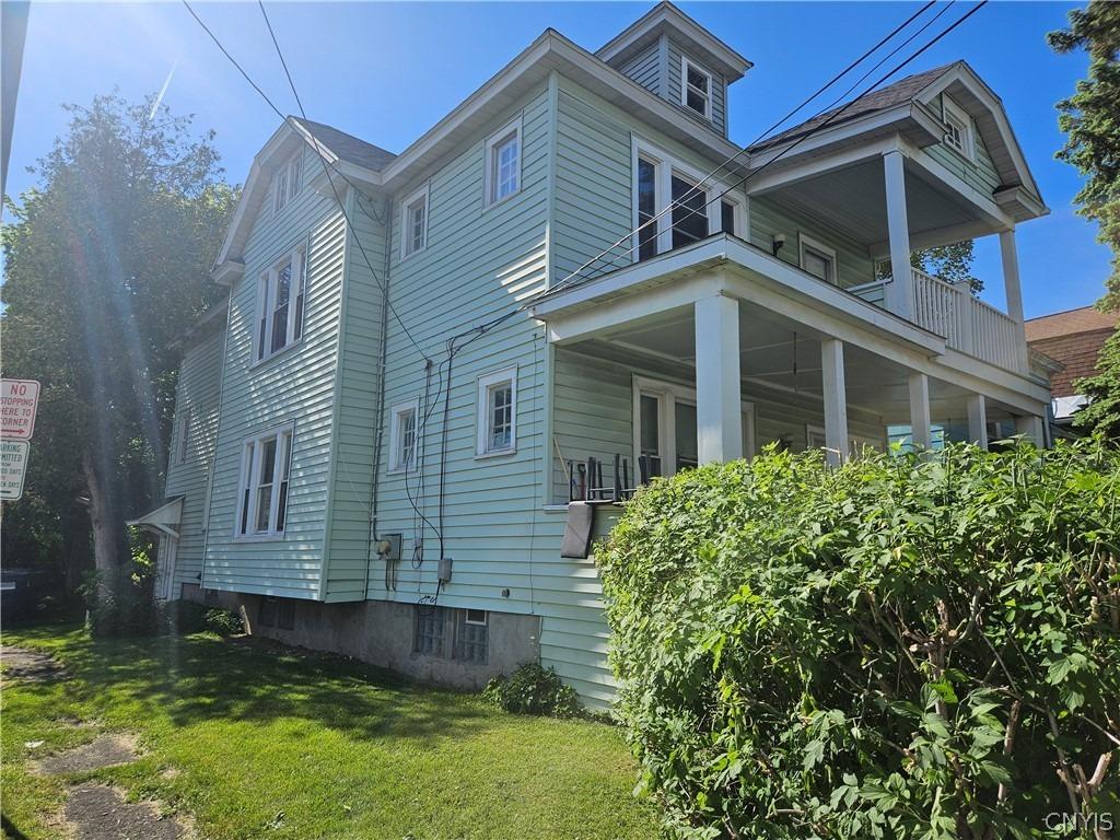 Hixson Ave, Syracuse, NY 13206
