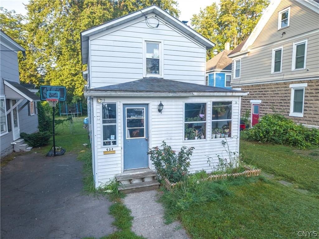 S 5th St, Fulton, NY 13069