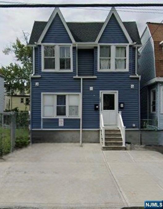 N 11th St, Newark, NJ 07107