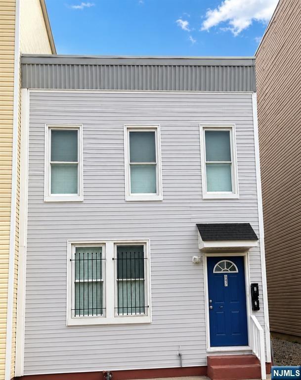 Grove St, Irvington, NJ 07111