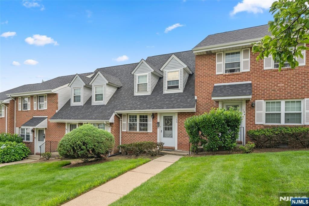 Parkview Dr, Teaneck, NJ 07666