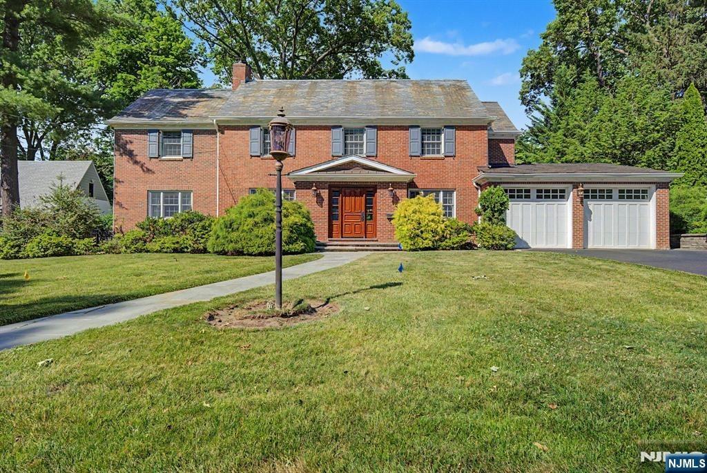 Woodland Park Dr, Tenafly, NJ 07670