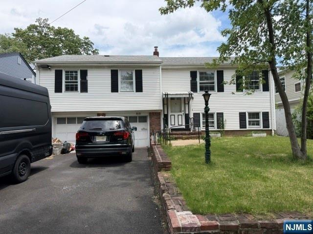 Chestnut St, Roselle, NJ 07203