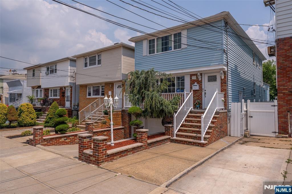 Cator Ave, Jersey City, NJ 07305