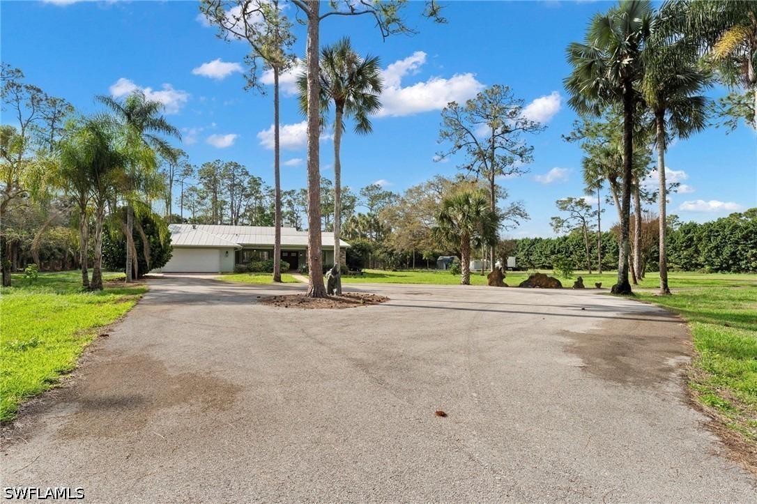 Jung Blvd W, Naples, FL 34120