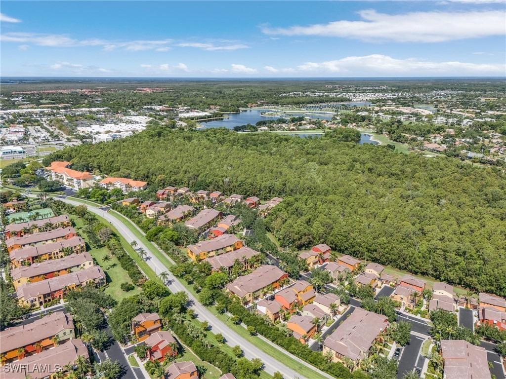 Chula Vista St, Naples, FL 34113