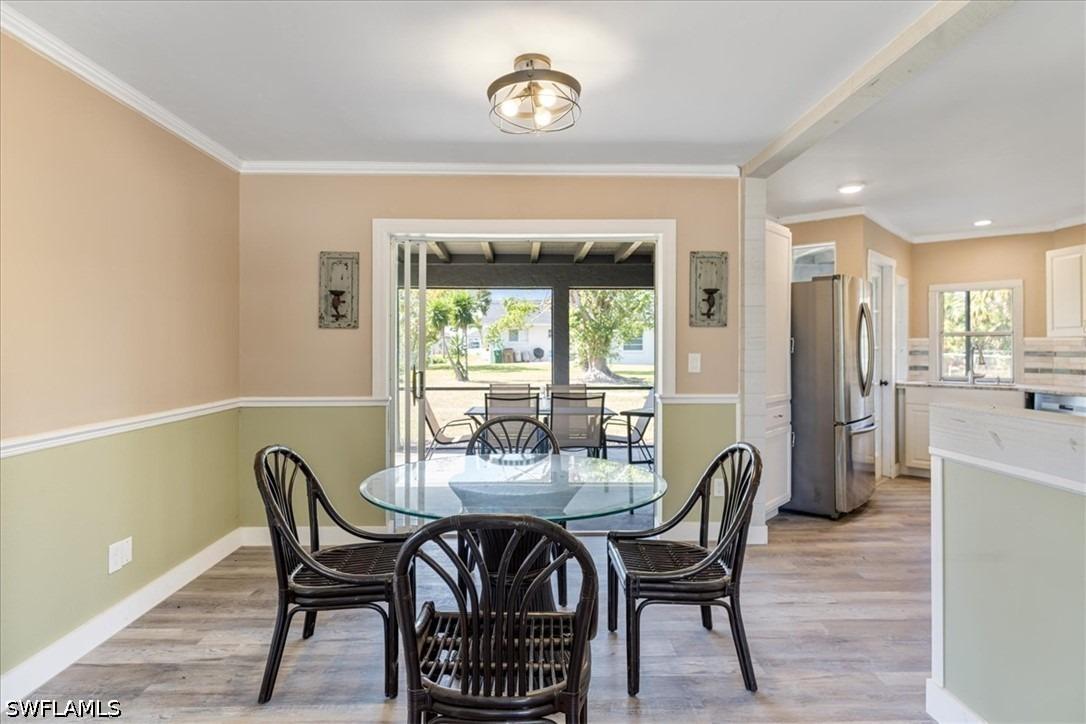 Se 1st Ct, Cape Coral, FL 33904