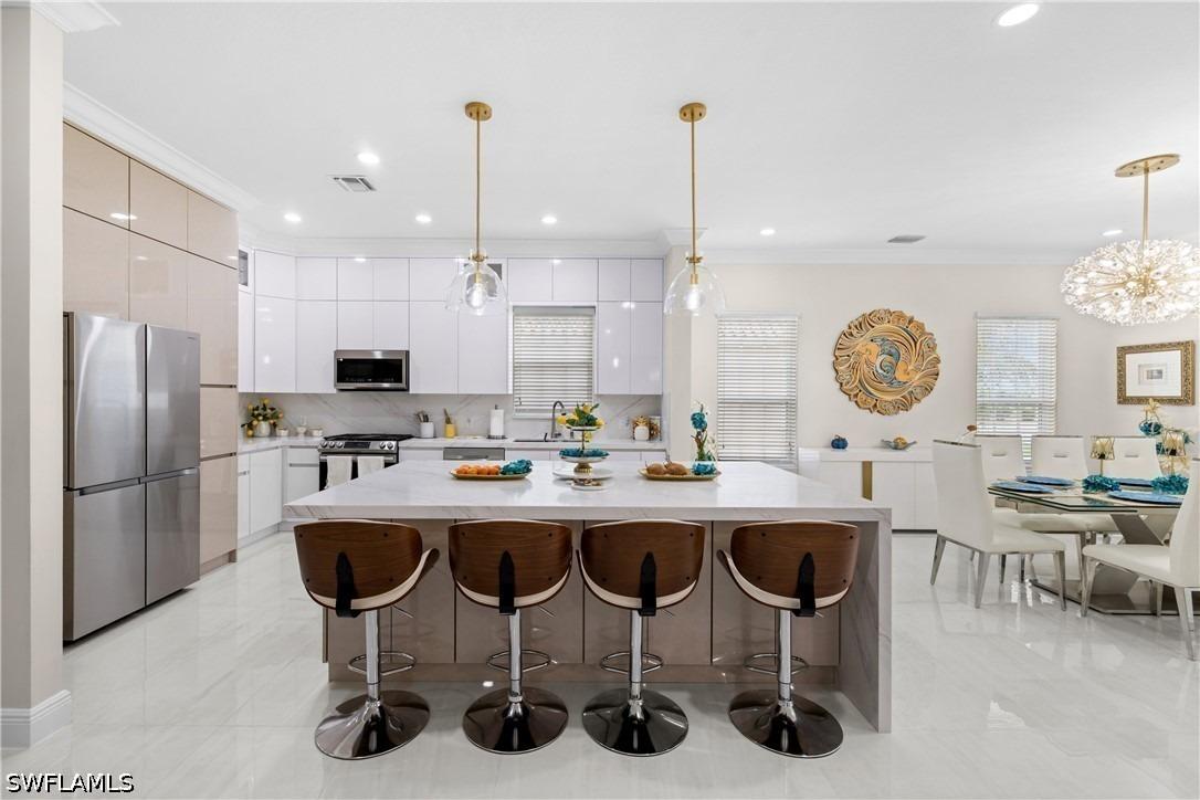 Cherry Oaks Trl, Naples, FL 34114