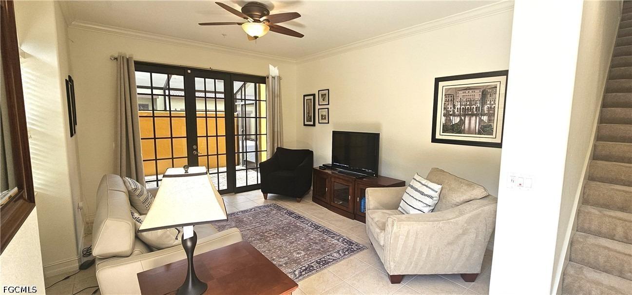 Chula Vista St, Naples, FL 34113