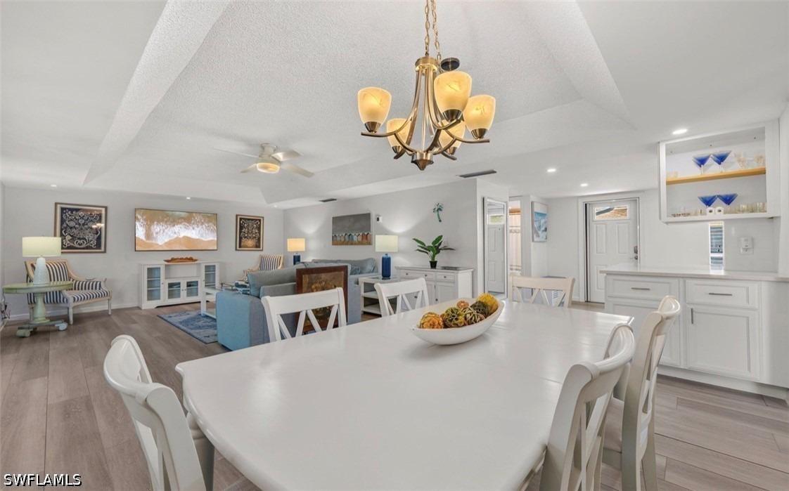 Peppermint Ln, Naples, FL 34112