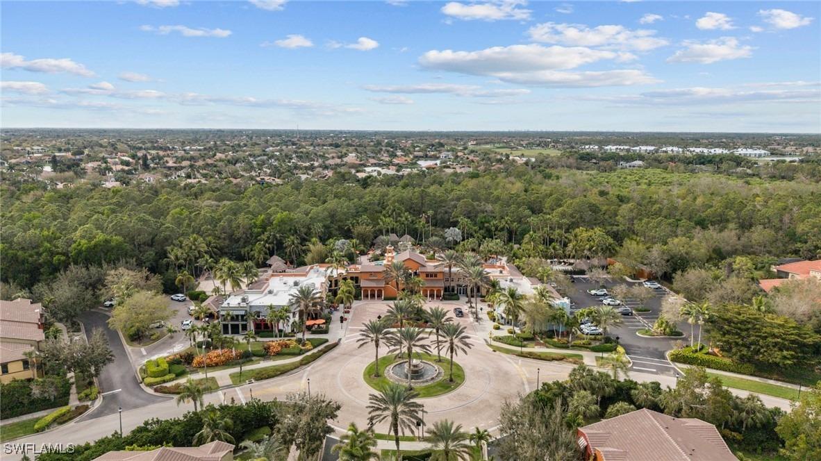 Chula Vista St, Naples, FL 34113