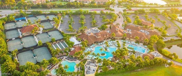 Alden Woods Cir, Naples, FL 34113