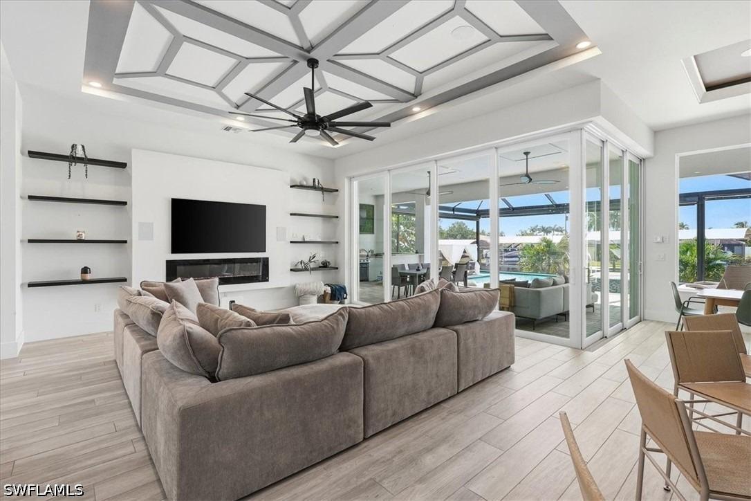 Colonade Ct, Cape Coral, FL 33904