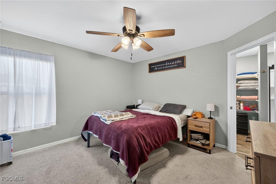 Ne 13th Ter, Cape Coral, FL 33909