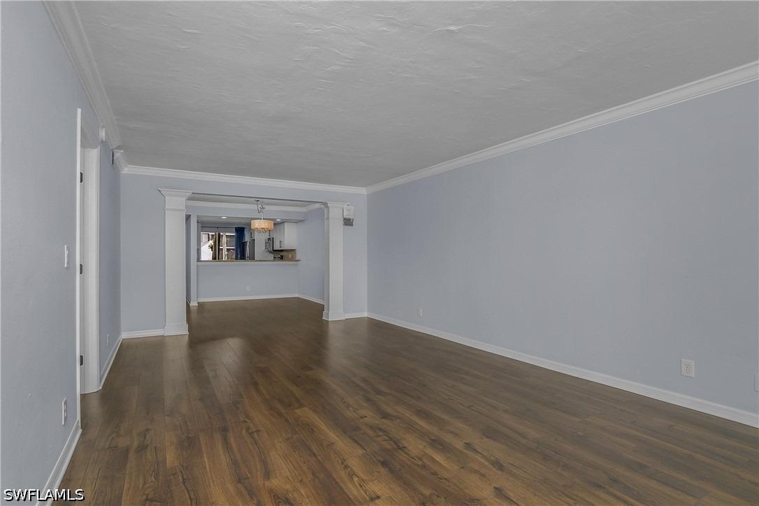 Northlight Dr, Naples, FL 34112