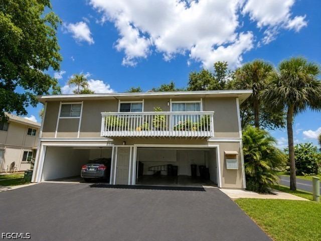 Royal Canadian Trce, Fort Myers, FL 33907