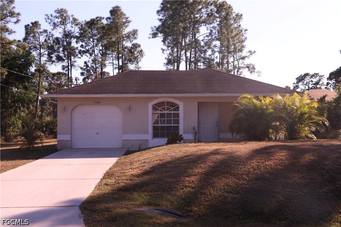 Barnett St E, Lehigh Acres, FL 33974