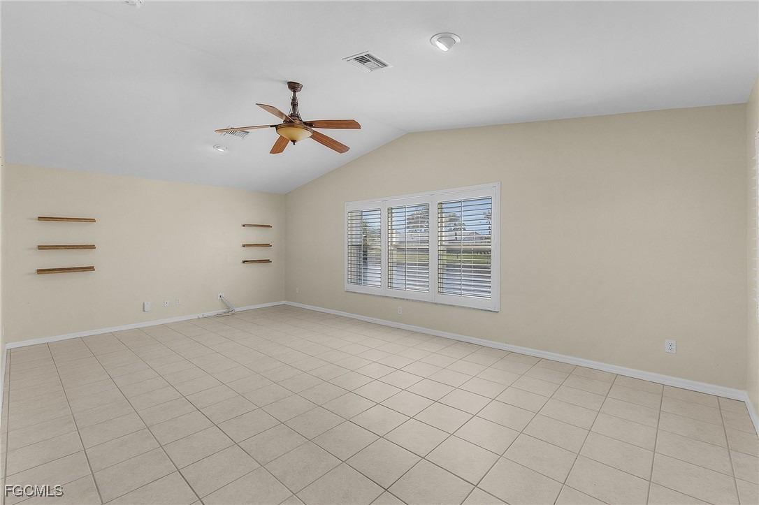 Sw 4th Ave, Cape Coral, FL 33991