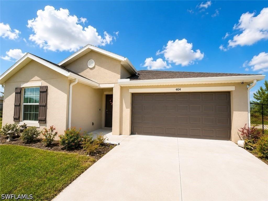 Ne 12th Ct, Cape Coral, FL 33909