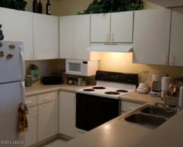 Key Royal Ln, Naples, FL 34119