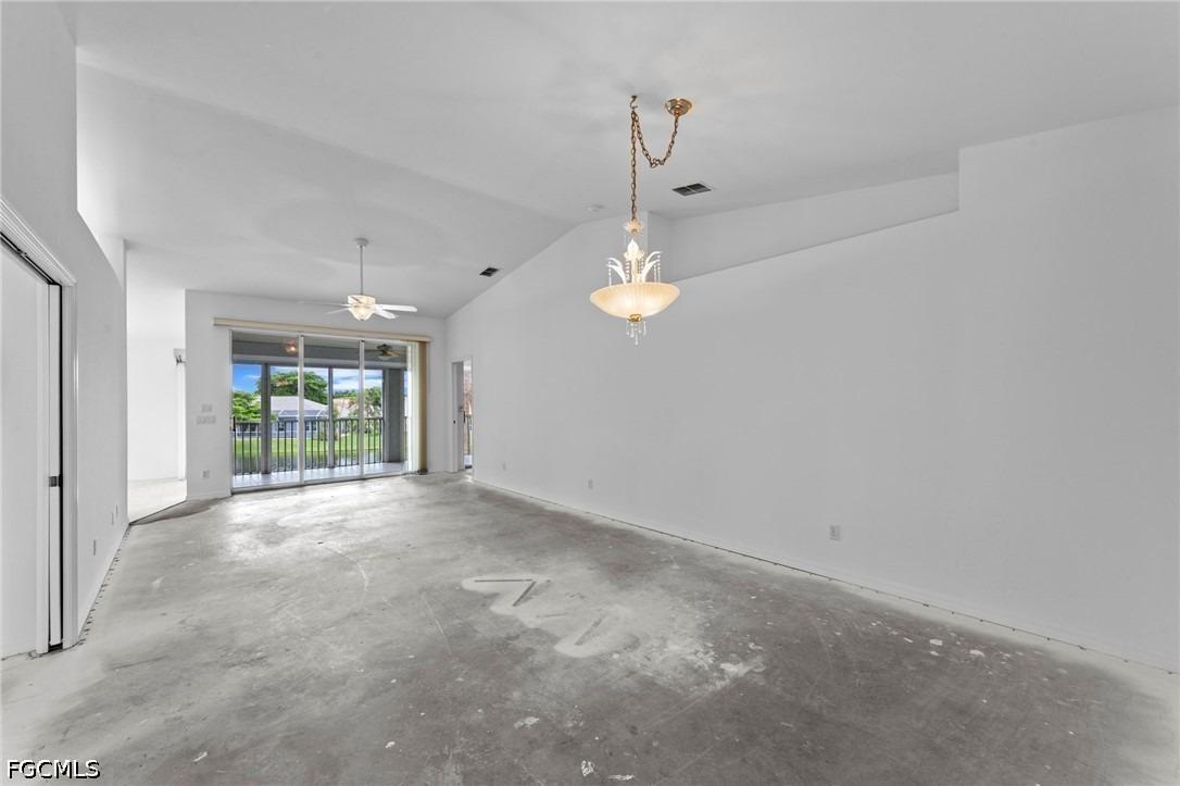 Glen Cove Dr, Fort Myers, FL 33919
