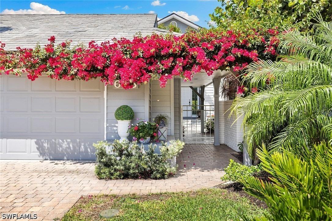 Bridgeway Ln, Naples, FL 34108