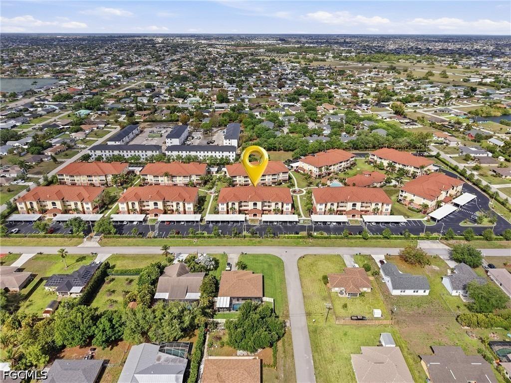 Van Loon Commons Cir, Cape Coral, FL 33909