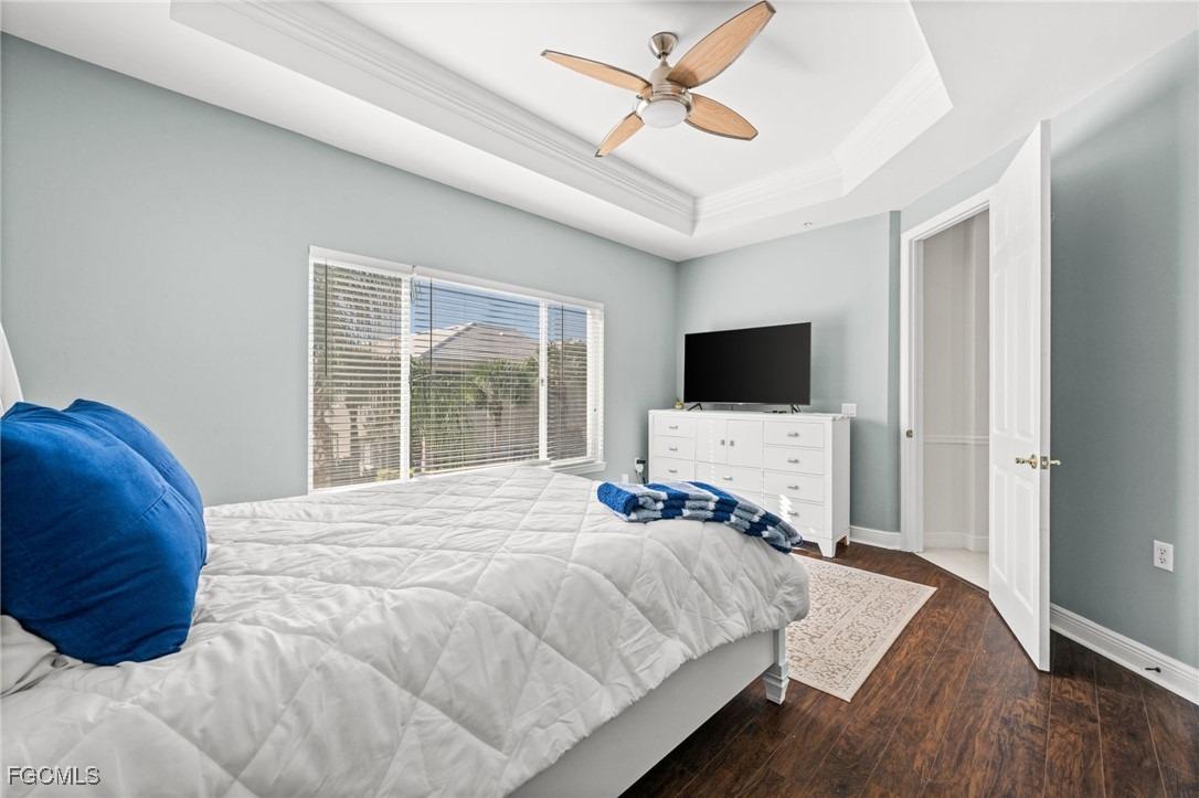 Sweetwater Cv, Naples, FL 34110