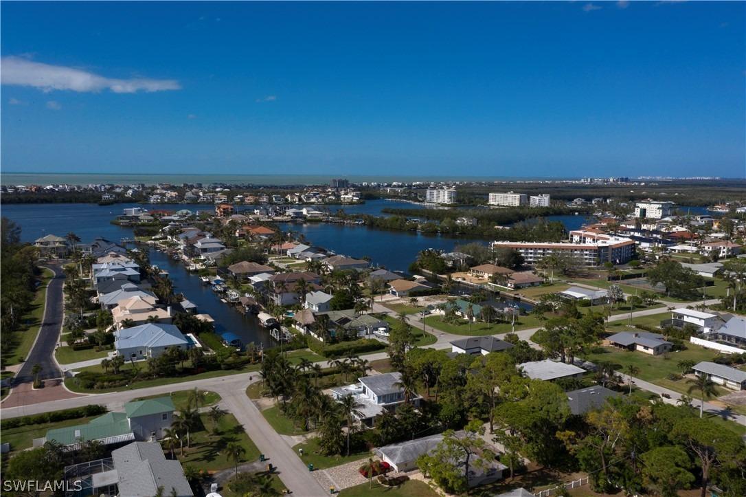 7th St, Bonita Springs, FL 34134