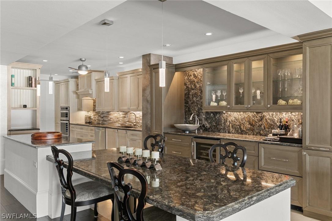 La Peninsula Blvd, Naples, FL 34113