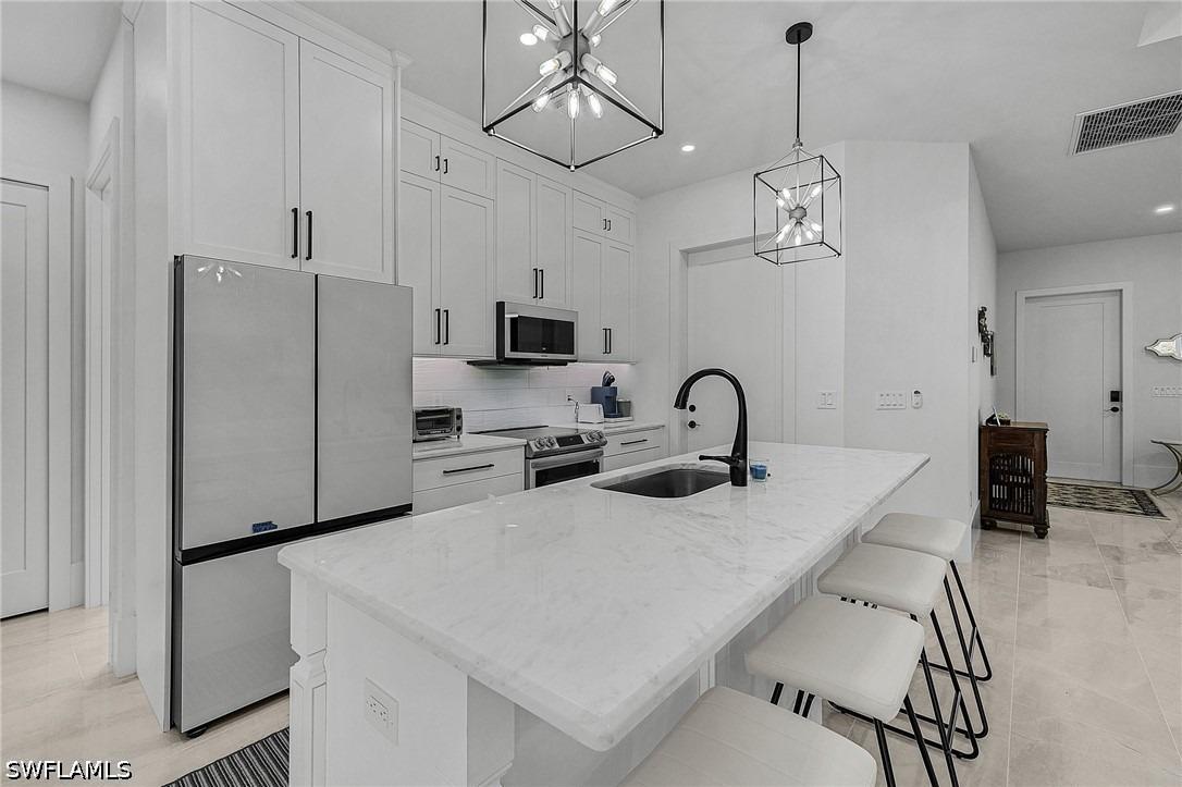 Pine St, Naples, FL 34112