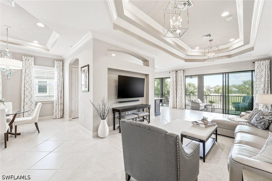 Covent Garden Ct, Naples, FL 34120