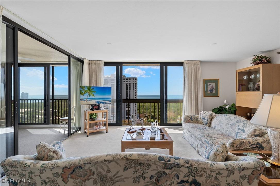 Pelican Bay Blvd, Naples, FL 34108