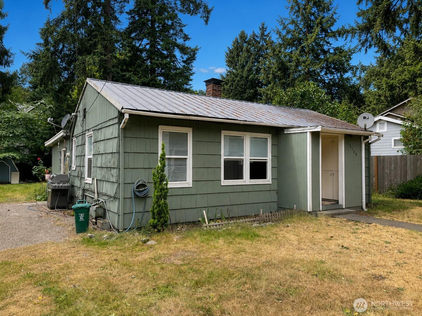 Stone Ave N, Seattle, WA 98133