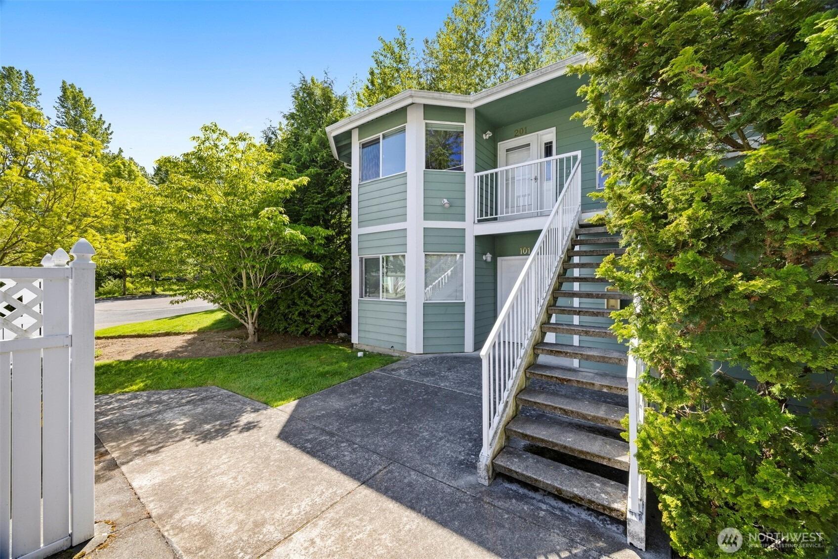 Orchid Pl, Bellingham, WA 98226