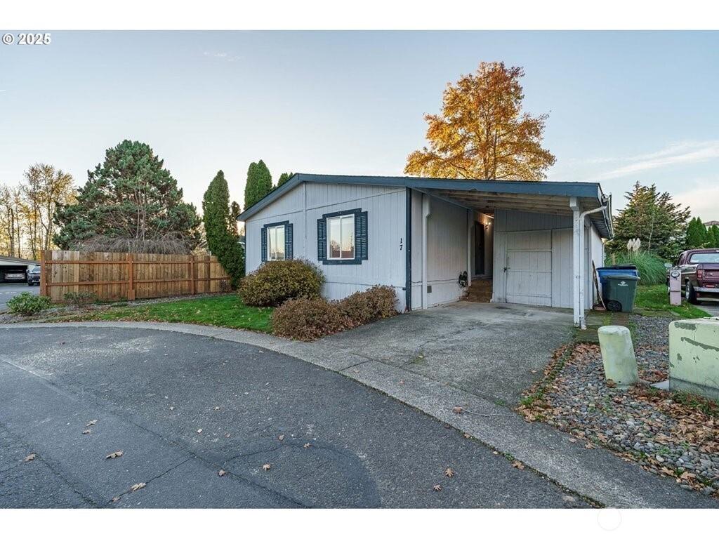 Addy St, Washougal, WA 98671