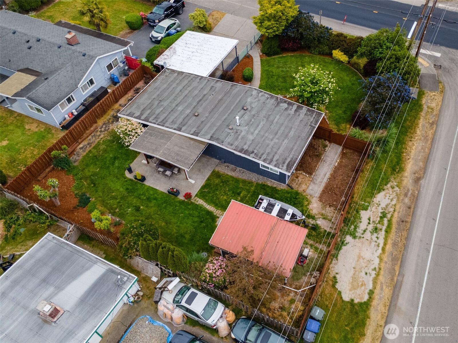 16th Ave S, Des Moines, WA 98198