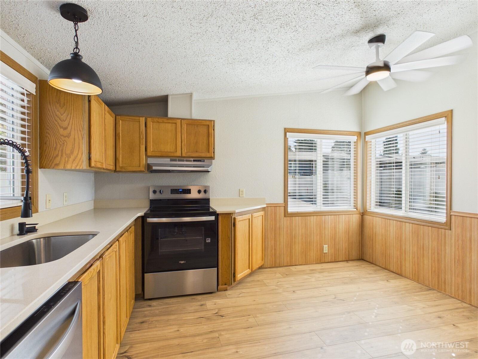 N Kentucky Ave, East Wenatchee, WA 98802