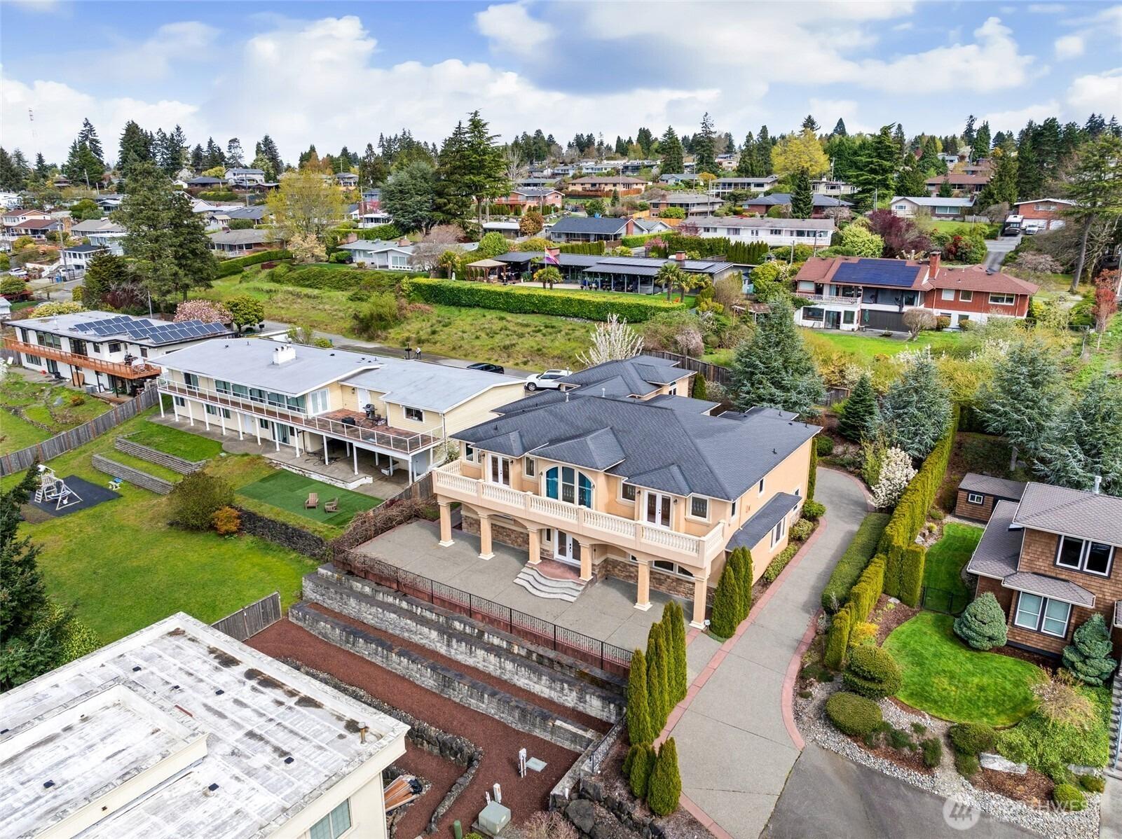 N 10th St, Tacoma, WA 98406