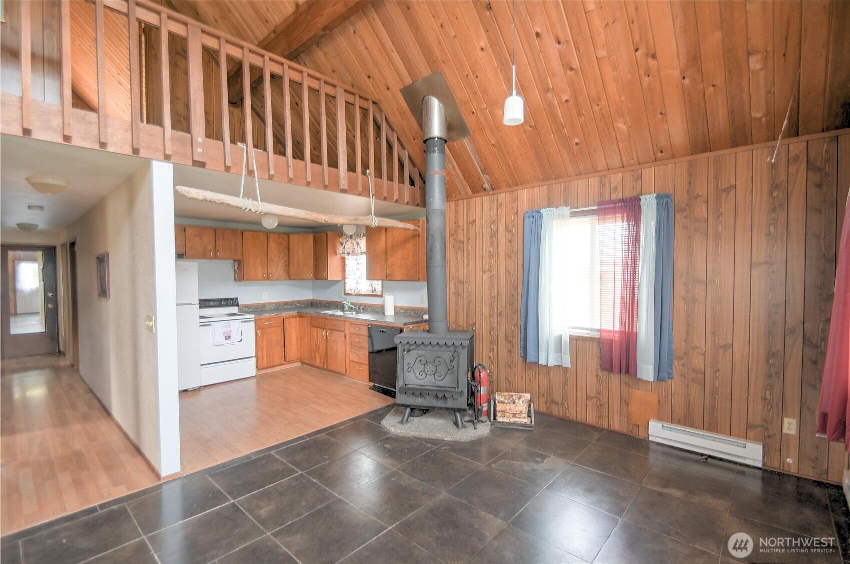 Fairwood Dr Sw, Ocean Shores, WA 98569
