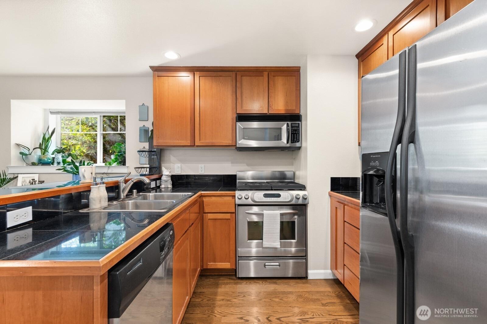 California Ave Sw, Seattle, WA 98136