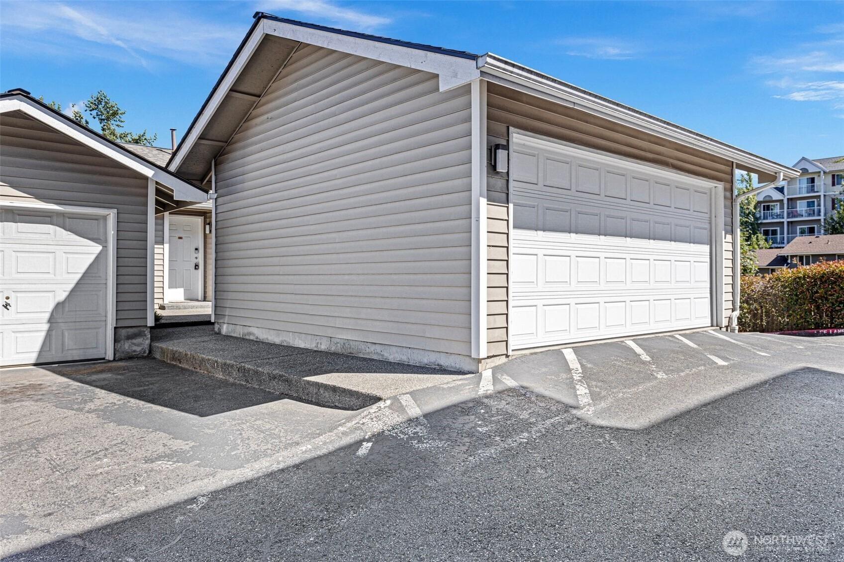 E Marine View Dr, Everett, WA 98201