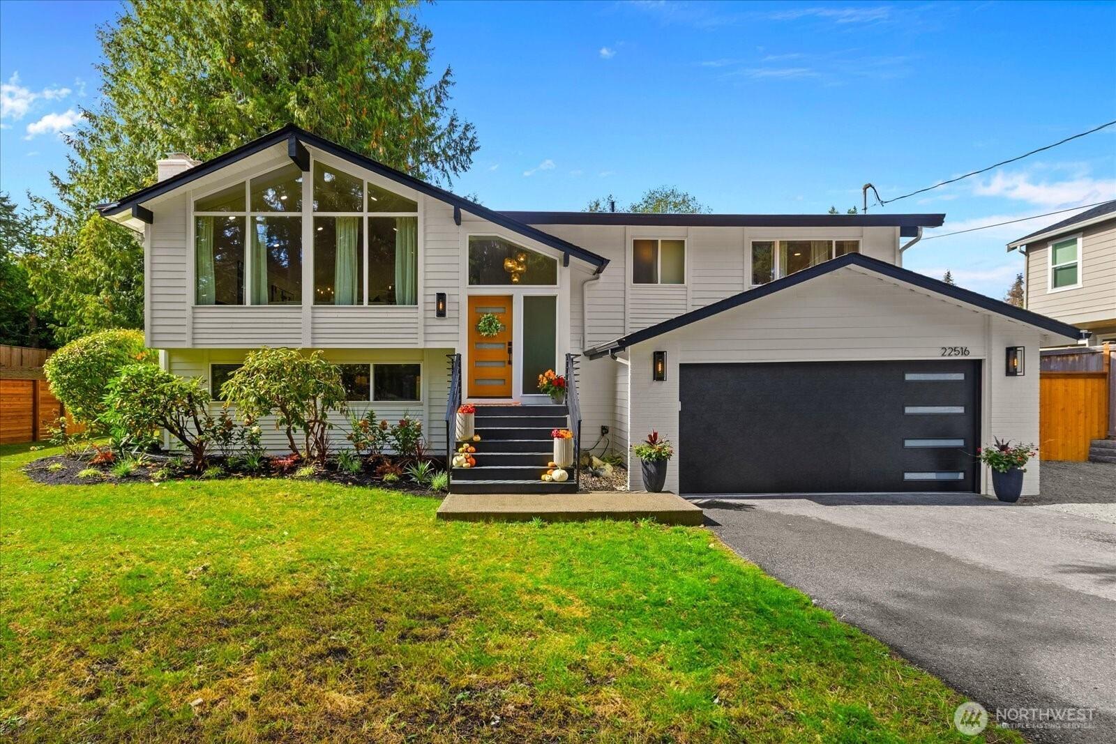 93rd Pl W, Edmonds, WA 98020