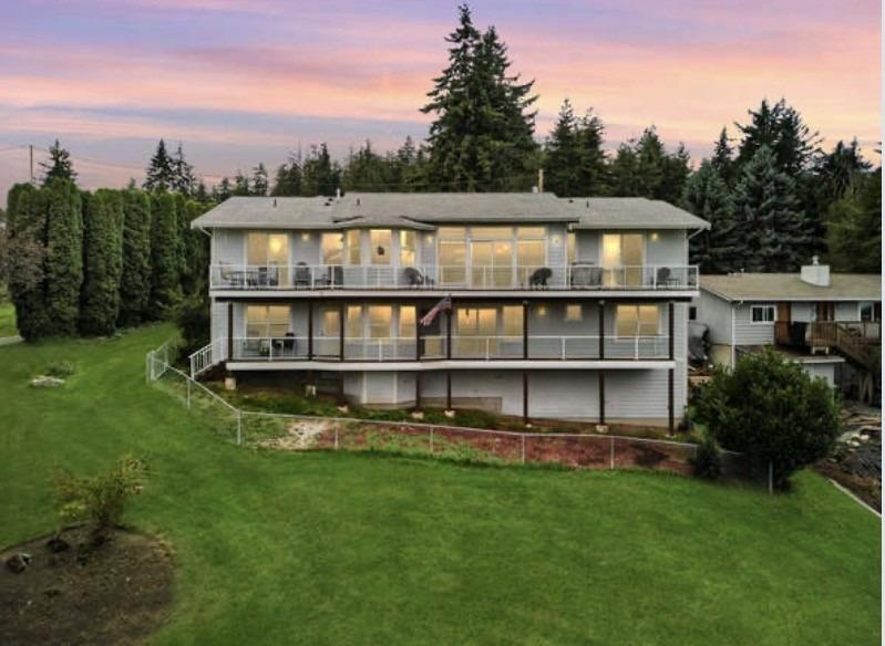 R Ave, Anacortes, WA 98221