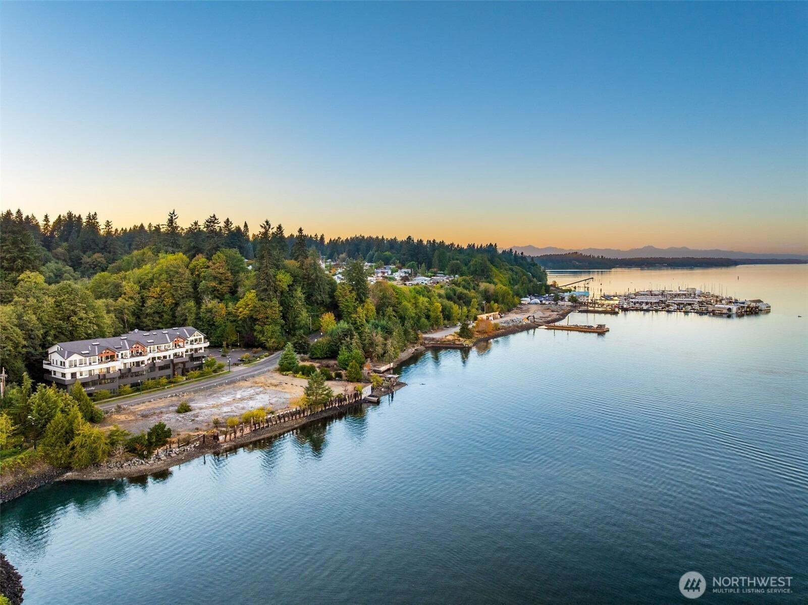 W Bay Dr Nw, Olympia, WA 98502