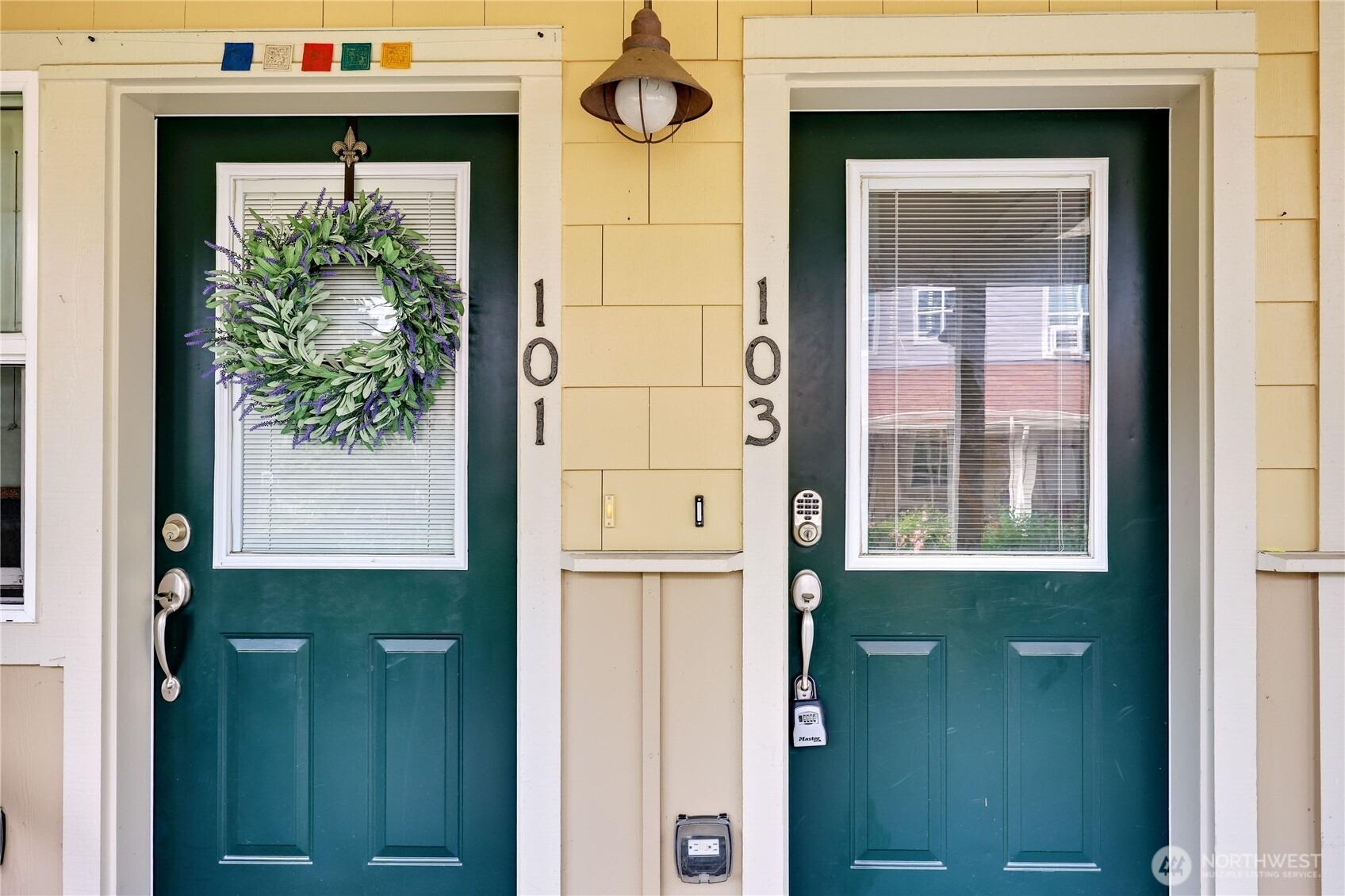 Beacon Pl Ne, Bremerton, WA 98311