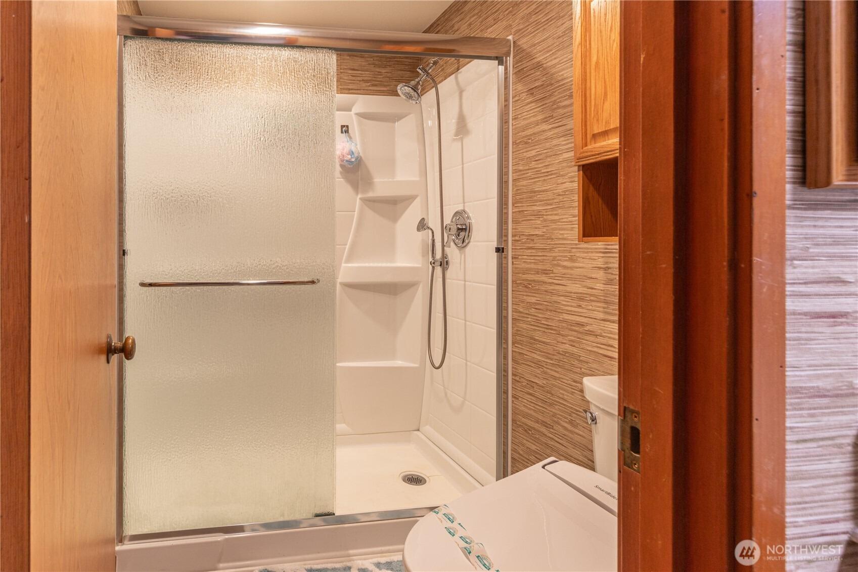 Admiralty Ln, Port Ludlow, WA 98365